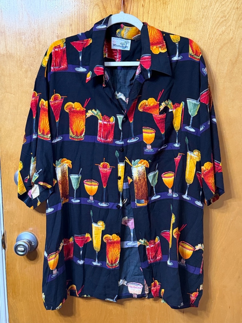 Men's Black Cocktail Print Short-Sleeve Button-Down Hawaiian Shirt